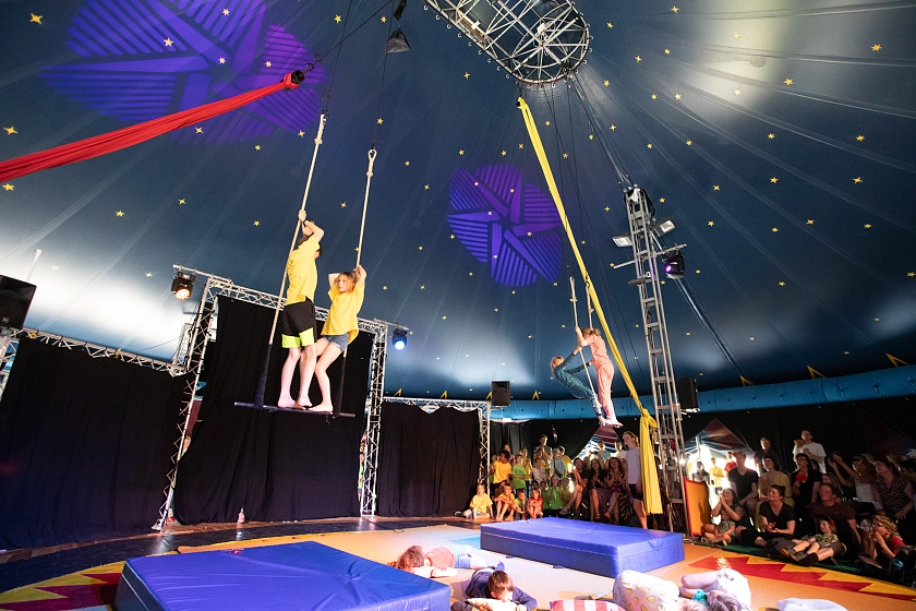 Zirkus